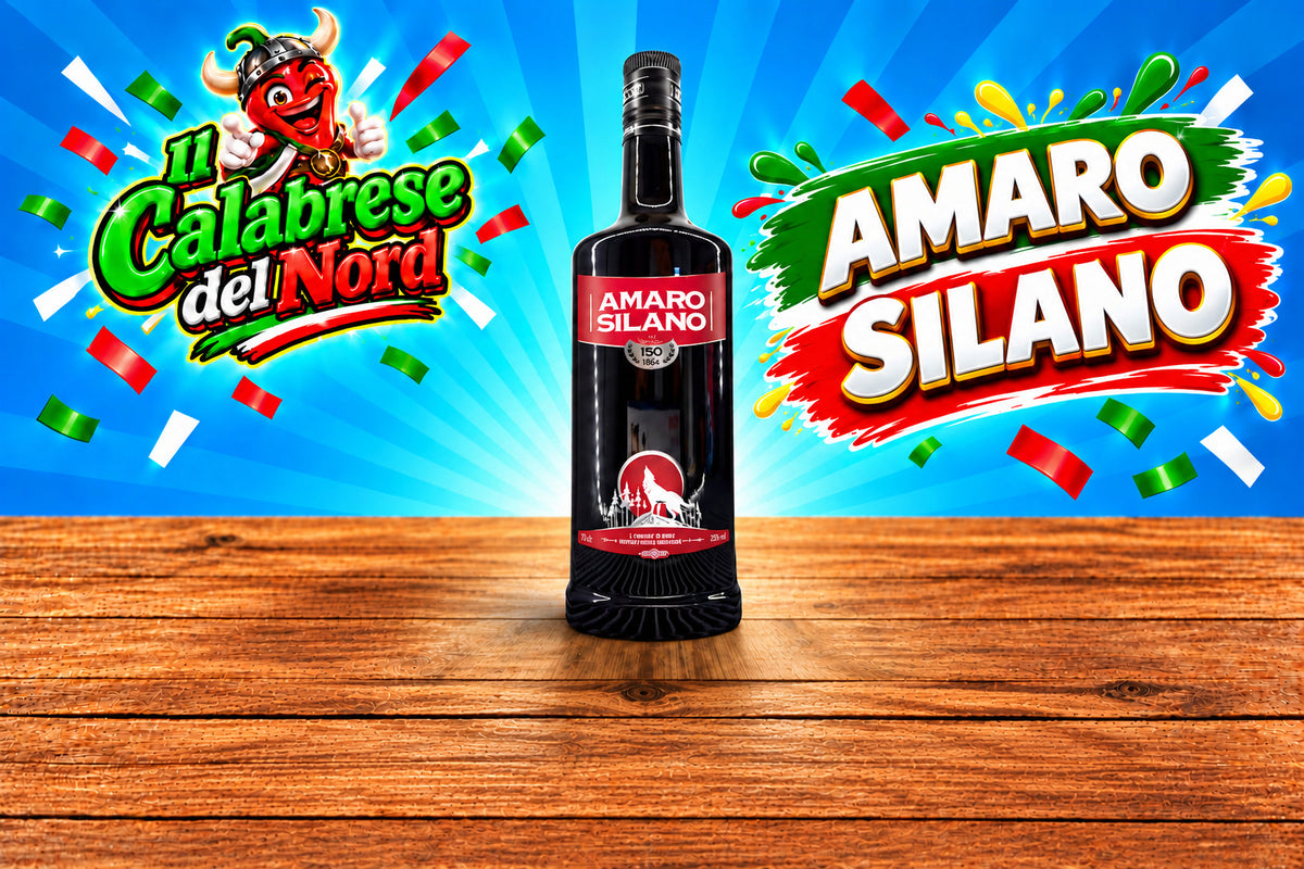 Amaro Silano bottiglia da 1 LT. — sfondo blu