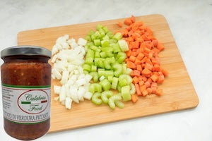 Tritato di verdura piccante vasetto da 314 ML.